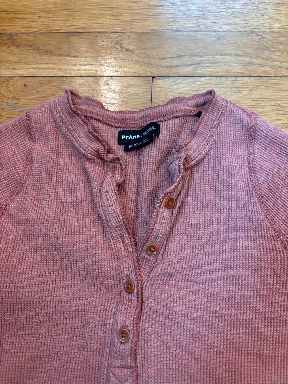 Prana Touchstone Henley - Picture 7 of 10
